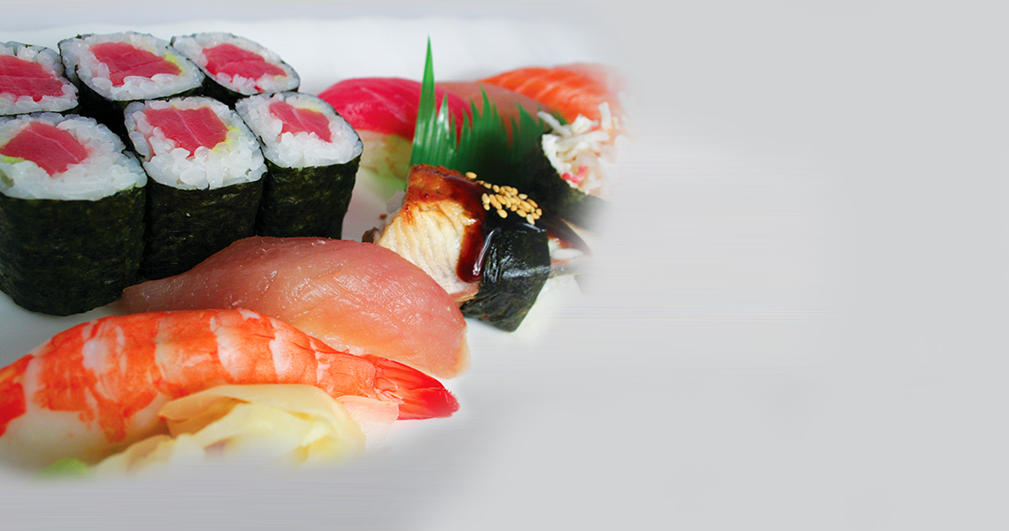 SUSHI&SASHIMI Served with miso soup